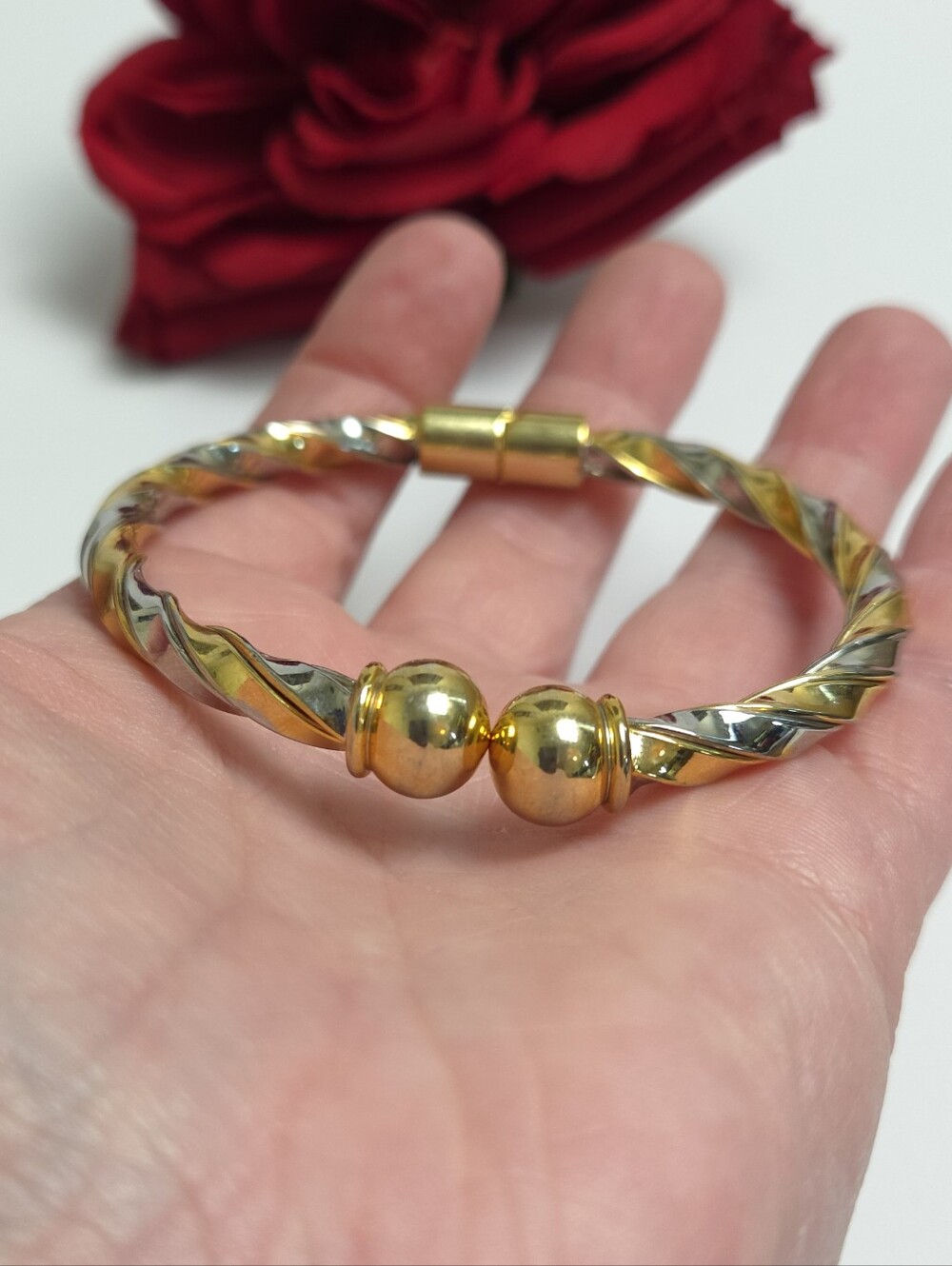 Silver & Gold Tone Twist Rope Style Hinged Bracelet Designer Style - Picture 5 of 10